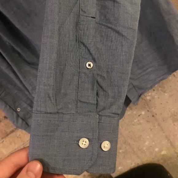 Banana Republic Dark Blue Oxford Button Down - M - Picture 5 of 7